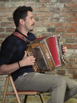 Prlek si je nekej zmisla_april2025 (3)